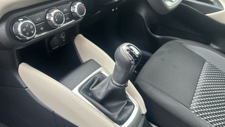 Nissan Micra 1.0 IG-T 100 Acenta 5dr Petrol Hatchback